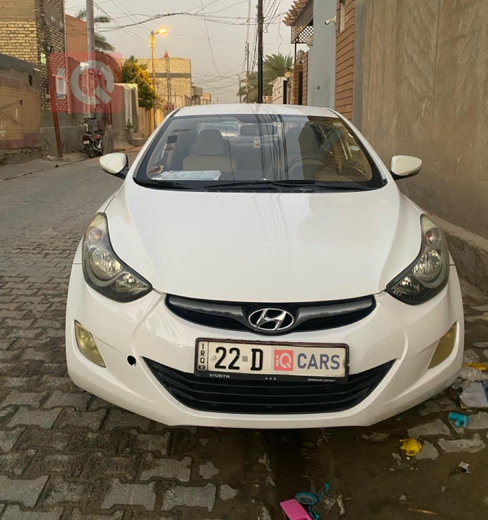 هیوندای ئەلەنترا